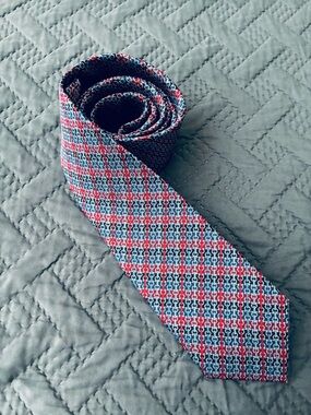 Salvatore Ferragamo Red and Blue silk tie NWOT